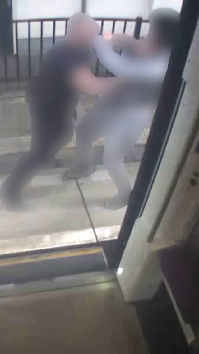 Conducteur mishandeld