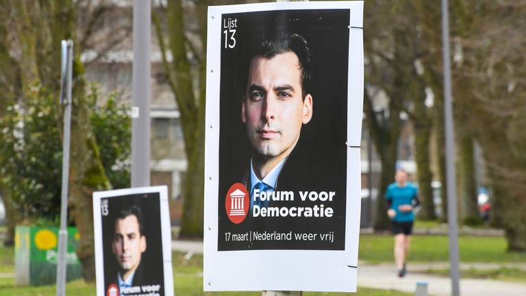 Niet de posters uit het verhaal (foto: ANP).