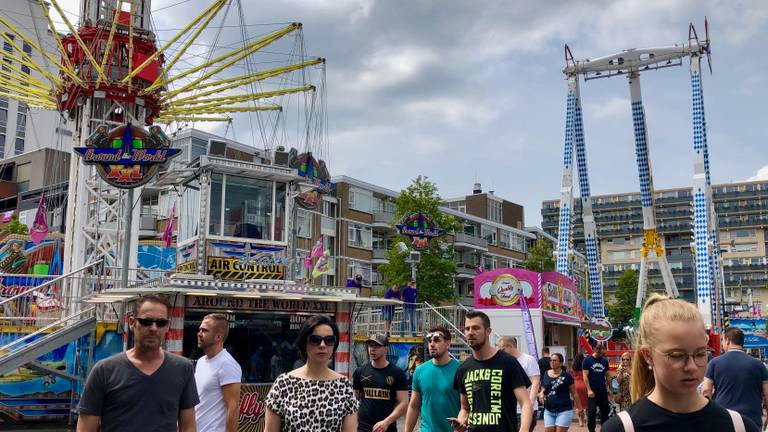 De Tilburgse Kermis gaat in afgeslankte vorm door (archieffoto: Twan Spierts).