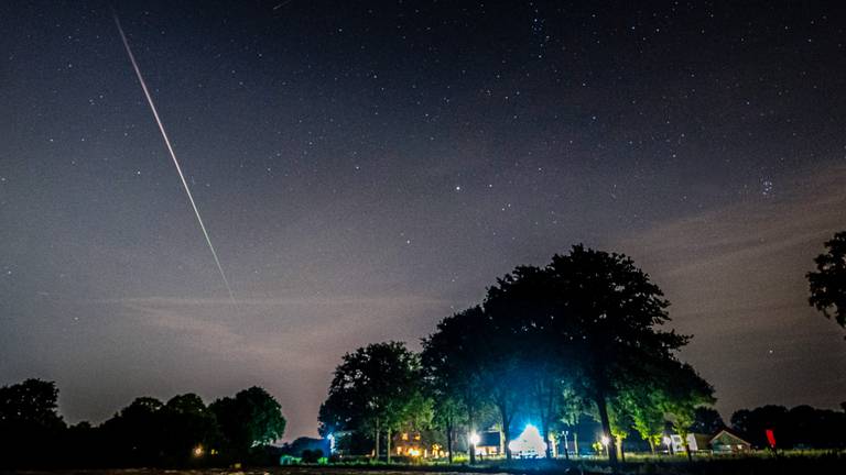 Vallende sterren afgelopen zomer in Someren (foto: ANP).