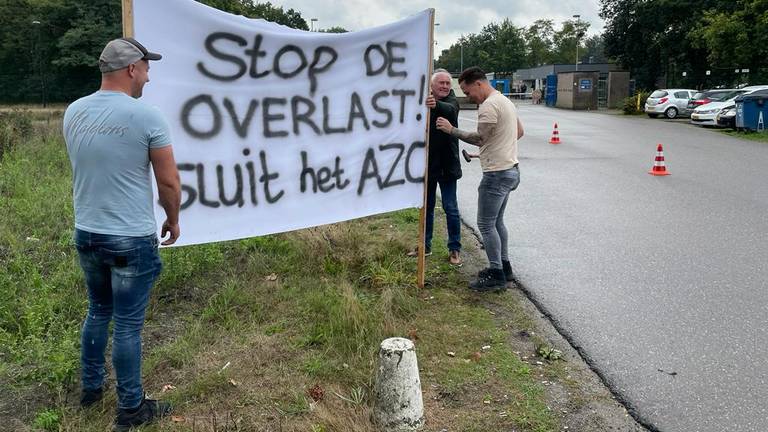 Demonstratie tijdens open dag van azc in Budel