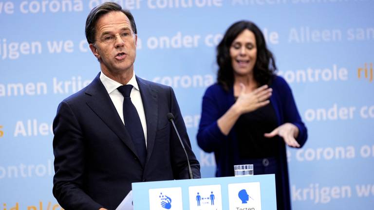 Demissionair premier Rutte tijdens een eerdere persconferetie (foto: ANP/Phil Nijhuis).