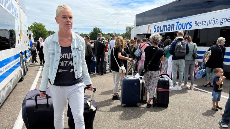 Busreizen zijn nu enorm populair (foto: Rogier van Son).