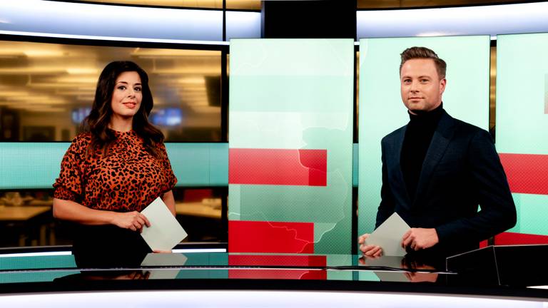 Nejifi Ramirez en Rob van Dijk presenteren beurtelings het NOS Journaal Regio (Foto: ANP)