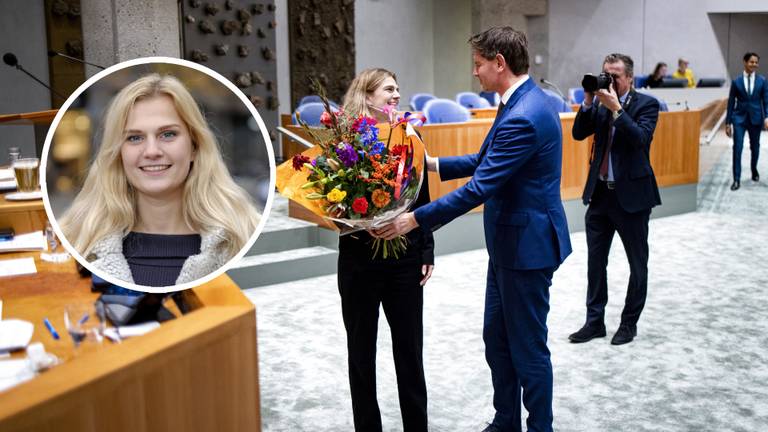 Carline van Breugel wordt beëdigd in de Tweede Kamer (foto's: ANP). 