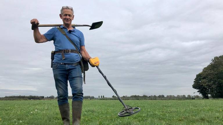 Hans Wagemakers mag wel dé goudzoeker van Raamsdonk worden genoemd (foto: Erik Peeters).