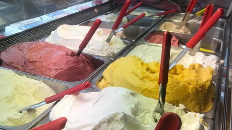 Ga jij tijdens de komende hete dagen ook een lekker ijsje halen? (Foto: Facebook).