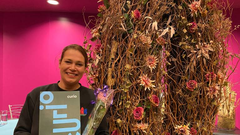 Eveline Colsen met haar Zorgkracht-certificaat