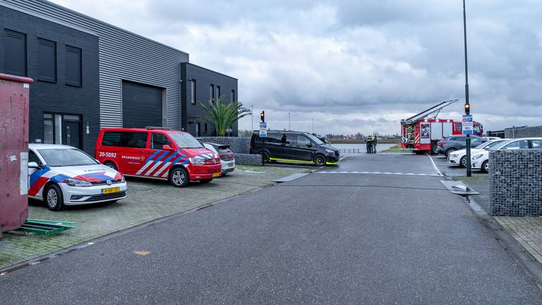 De loods waar de hennepkwekerijen werden ontdekt (foto: Jurgen Versteeg/SQ Vision)