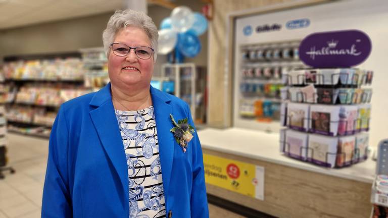 Maria werkt 50 jaar bij de Albert Heijn: 'Mensen winkelen nu heel anders'