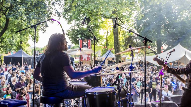 Krezip-drummer Bram van den Berg (foto: ANP)