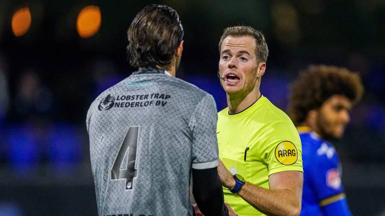 Jasper Dahlhaus (FC Eindhoven, rechts, foto: Orange Pictures).