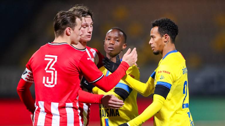 Jong PSV verliest van SC Cambuur (foto: OrangePictures).