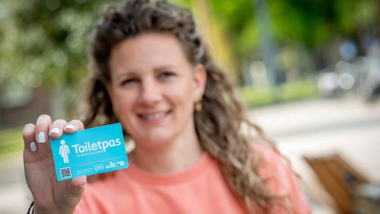 De nieuwe gepersonaliseerde en gratis toiletpas (foto: Coloplast).