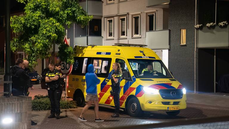 De steekpartij vond plaats op het Anton Pieckplein in Kaatsheuvel  (foto: Iwan van Dun/SQ Vision).