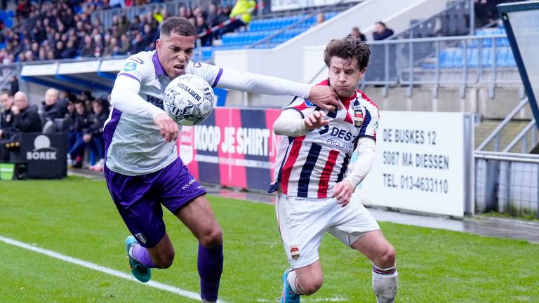 Gaari en Kohlert in duel tijdens Willem II - RKC (Foto: OrangePictures)