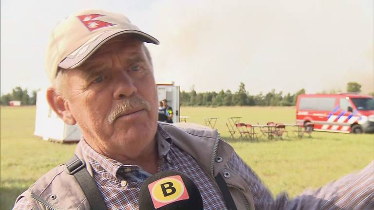 Vogelaar Jan Peeters ontdekte met een collega de brand op De Peel (beeld: Omroep Brabant).