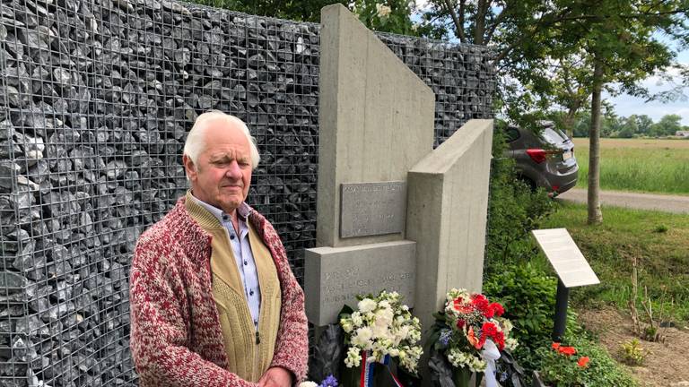 Martien bij 'zijn' oorlogsmonument