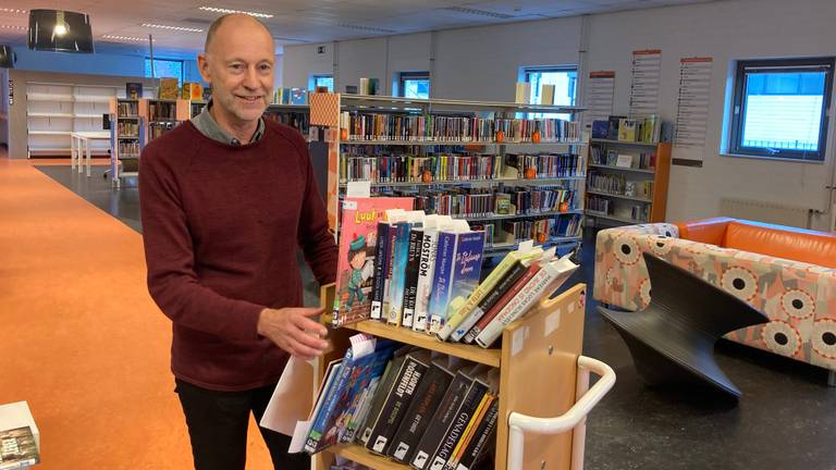 Luc Pruin van de bibliotheek in Geldrop. 