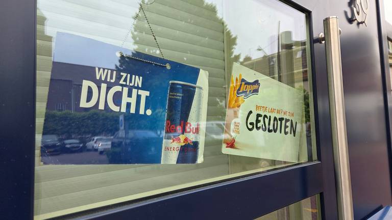 Cafetaria Marco is vandaag gesloten (foto: Noël van Hooft).