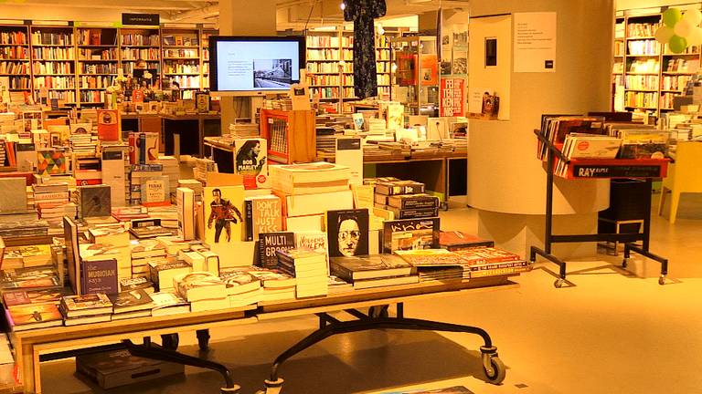 Boekhandel Van Pierre (foto: Tonnie Vossen) 