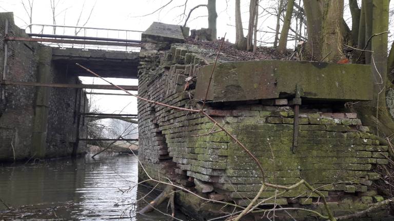 De Doeverensche sluis: Een verborgen vergeten stokoud pareltje wordt gerestaureerd 