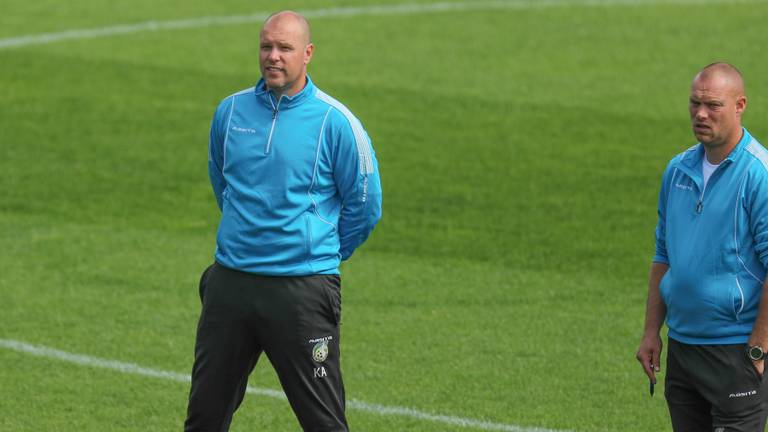 Kristof Aelbrecht als assistent van Kevin Hofland bij Fortuna Sittard (foto: Orange Pictures).