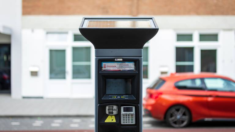 Een parkeerautomaat in Eindhoven (Foto: ANP).