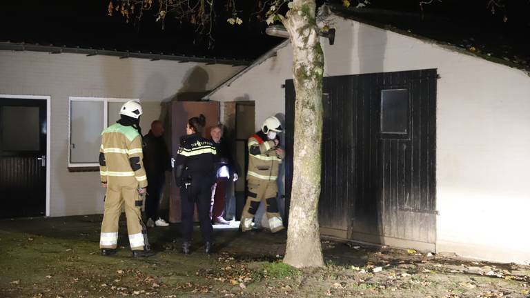 Onderzoek bij de loods aan de Leuvert in Beers (foto: SK-Media).