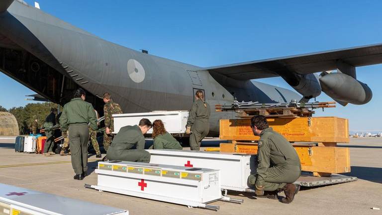 In Eindhoven maakte het medisch team zich vorige week klaar voor vertrek (foto: Defensie).