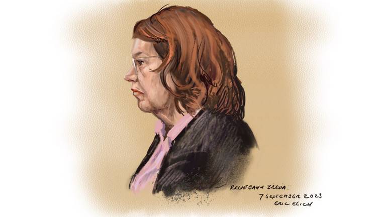Yvon K. donderdag in de rechtszaal met haar advocate (tekening: Eric Elich).