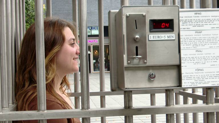 Vijf minuten jezelf opsluiten in de kleinste gevangenis ter wereld (foto: Erik Peeters)