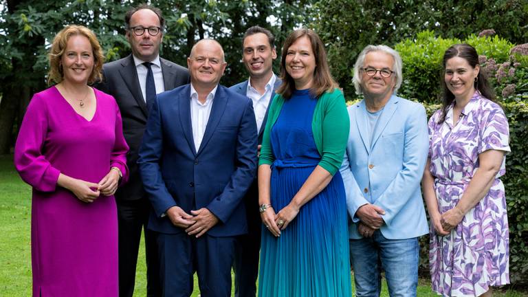 Het nieuwe college (foto: Provincie Noord-Brabant)