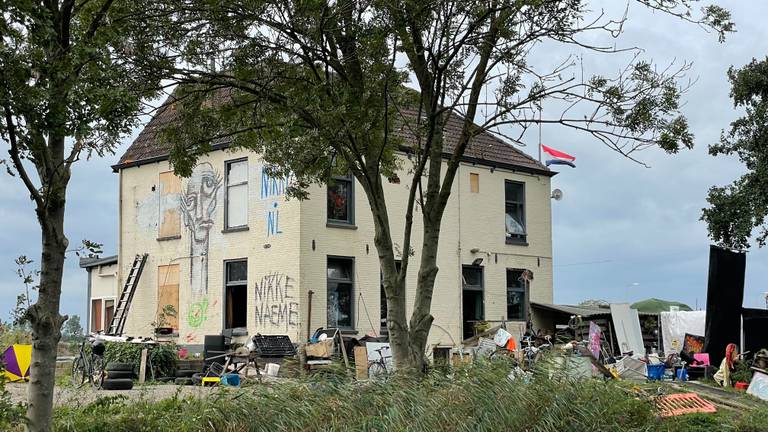 Daan kraakte wegrestaurant De Sluis bij Keldonk (foto: Jos Verkuijlen).