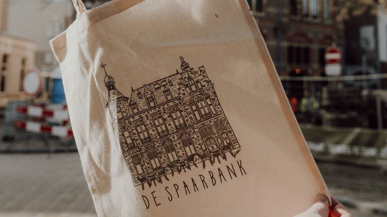 Tas met pentekening van de Spaarbank (foto: Jim van Roosmalen).