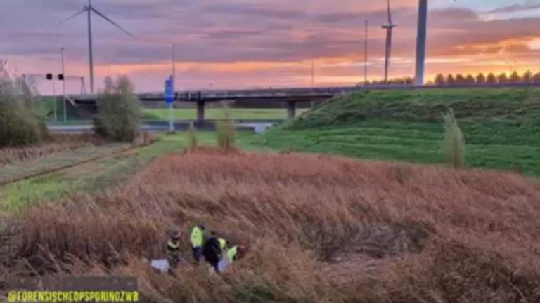 Onderzoek na het ongeluk (foto: politie.nl).