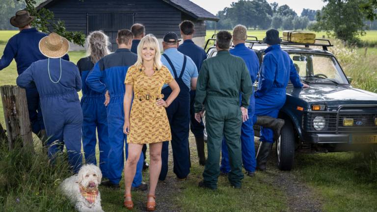 De tien deelnemende boeren. (Foto: Boer zoekt Vrouw/KRO-NCRV)