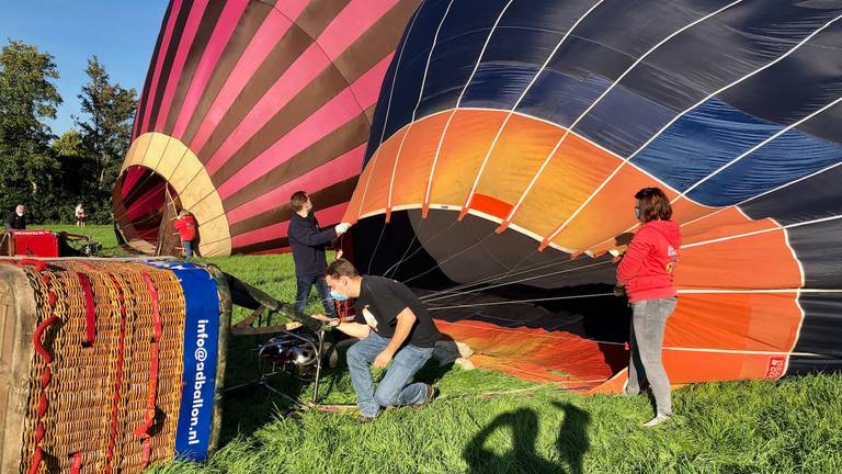 Passagiers mogen weer meevaren in de luchtballon (Foto: Erik Peeters)