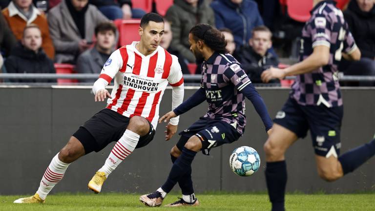 El Ghazi was trefzeker tegen Go Ahead Eagles (Foto: ANP)