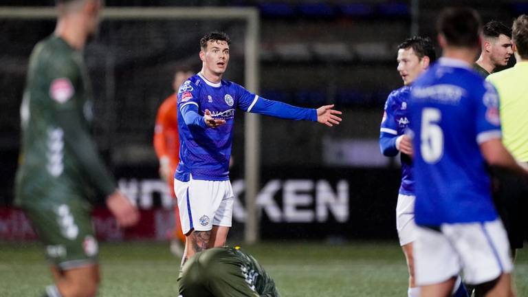 Jizz Hornkamp van FC Den Bosch tijdens het duel met FC Emmen (foto: OrangePictures).