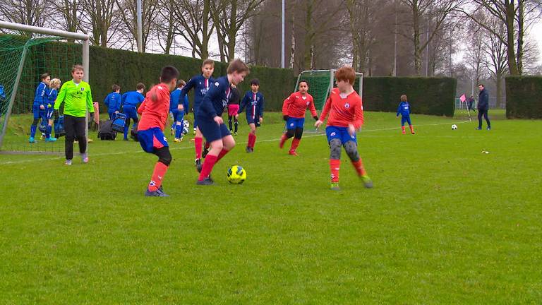 Amateurvoetbalcompetities weer van start