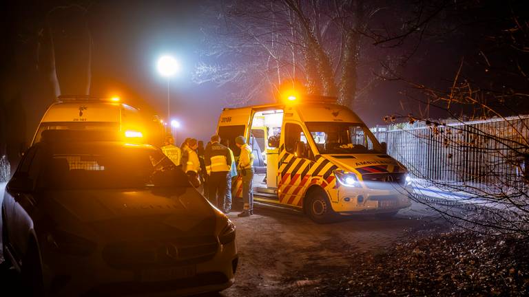 Dode gevonden in Goirle: 'Slachtoffer lag achter afrastering van bedrijf'