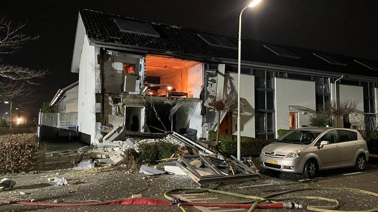 Buurt in shock na enorme explosie in Roosendaal: 'Alles trilde'