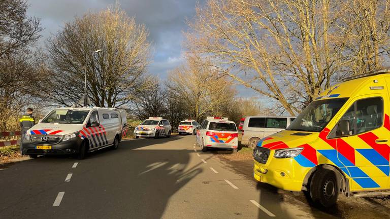 Drijfnatte autodieven opgepakt na achtervolging door de politie