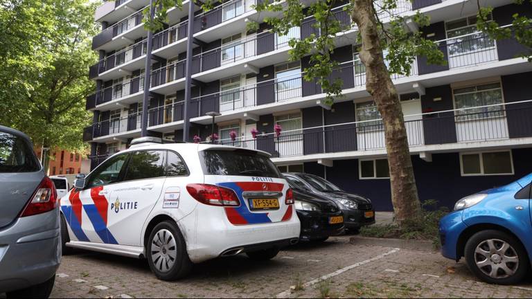 De politie is in de buurt naar de daders op zoek. (Foto: Sander van Gils / SQ Vision Mediaprodukties)