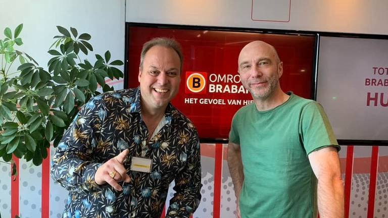 Frans Bauer met radiopresentator Hubert Mol. 