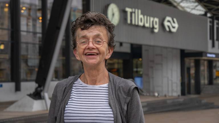 Hanny staat op plek 6 van de lokale partij Voor Tilburg (foto: Ritchie van Rijswijk).