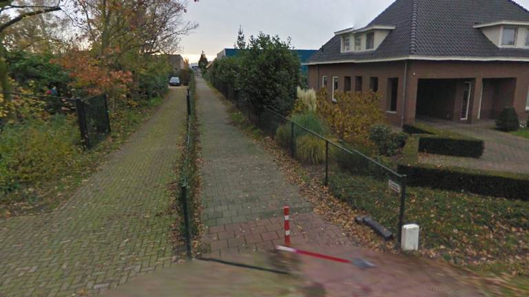 De doorgang van de Eikenhoek naar de Morgenstond (beeld: Google Streetview).