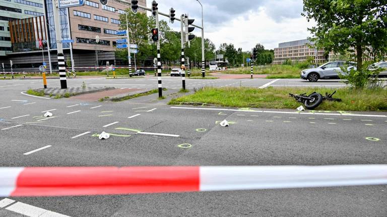 Er werd direct onderzoek gedaan naar het ongeluk (foto: Tom van der Put/SQ Vision).