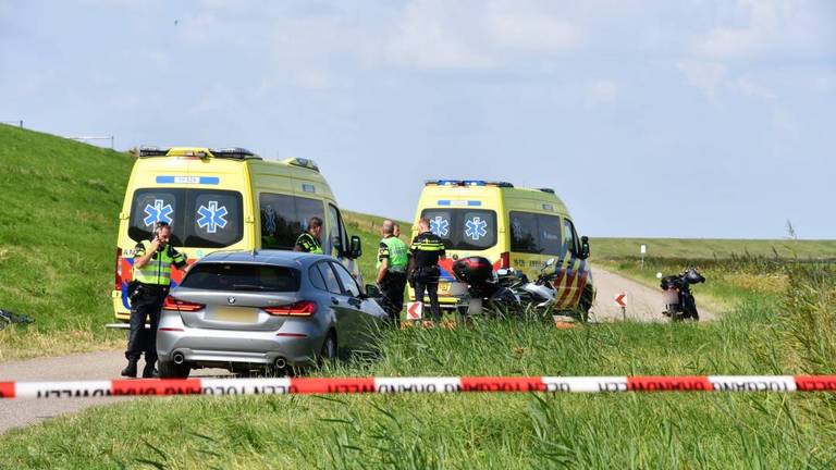 Wielrenner komt om bij botsing met motorrijder